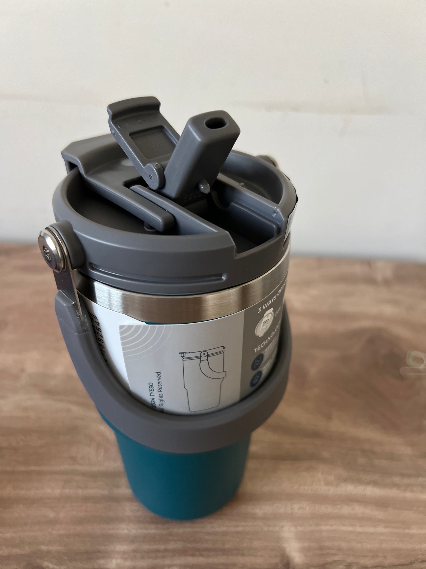 Vaso Térmico Tyeso 600 ML de Acero Inoxidable 2 En 1 - Stainless