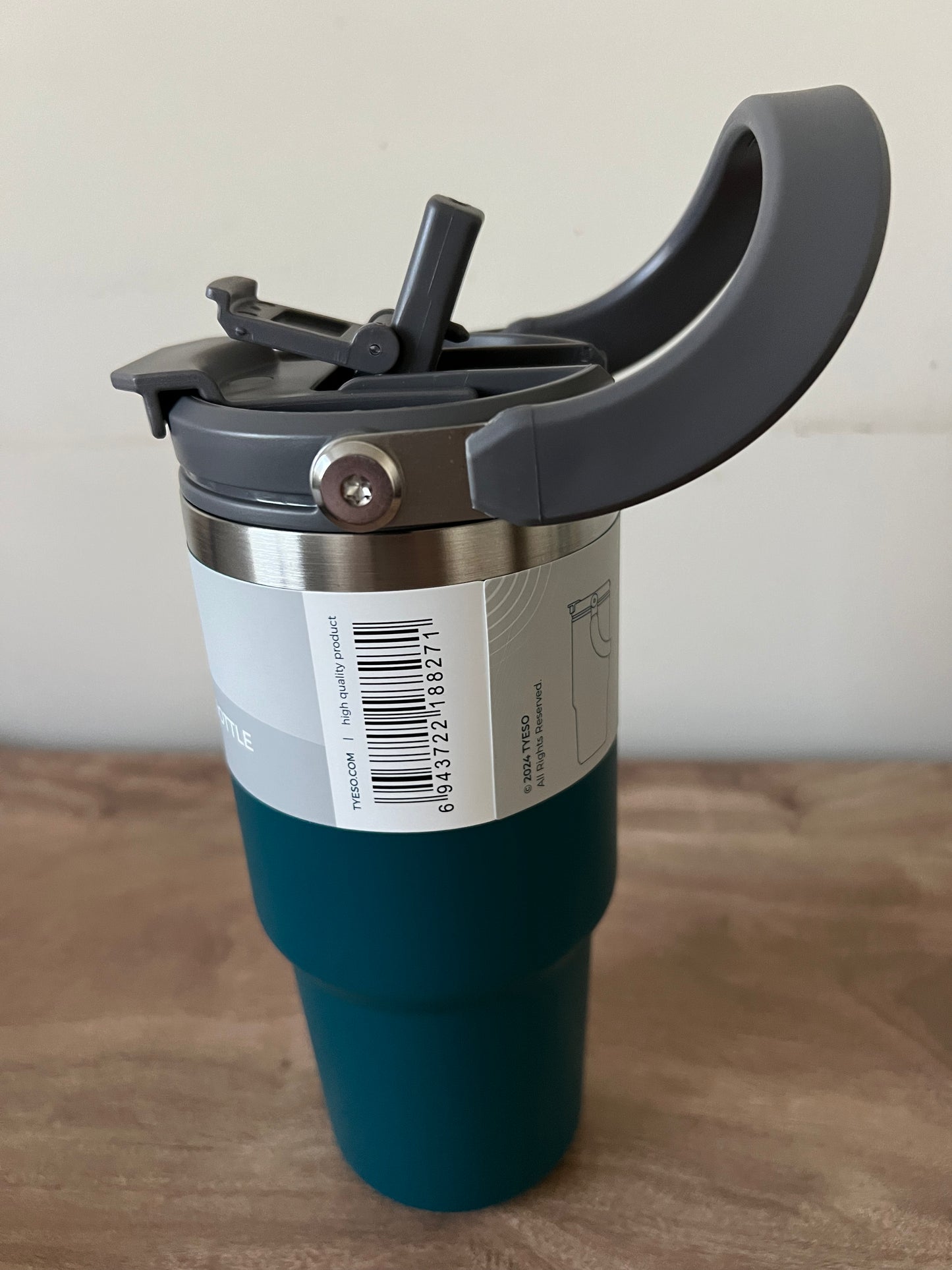 Vaso Térmico Tyeso 750 ML de Acero Inoxidable 2 En 1 - Stainless